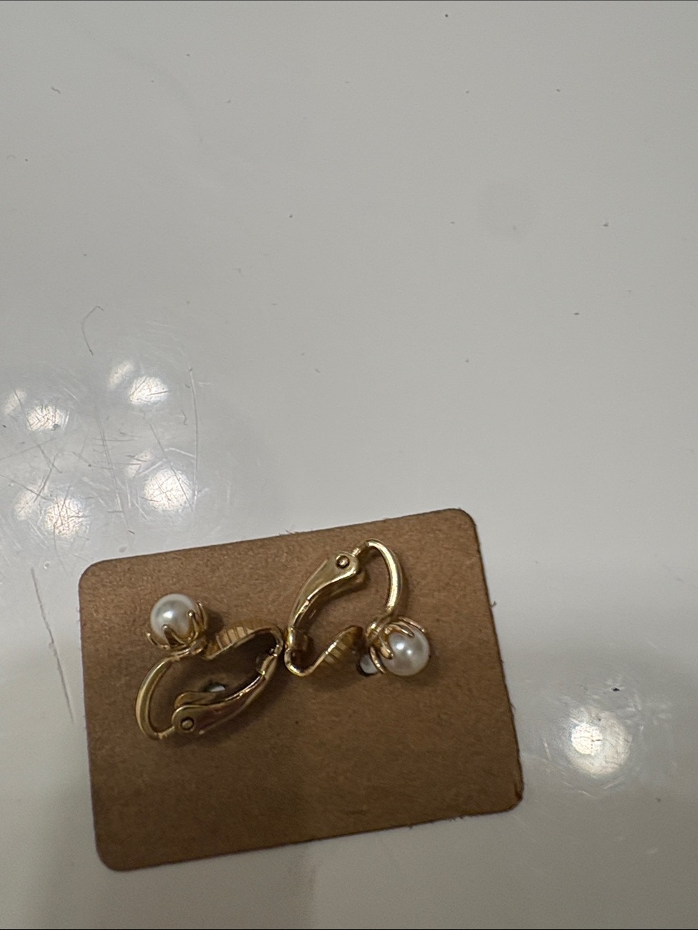 Classic Gold Pearl Clip-On Earrings - Elegant Women Jewelry
